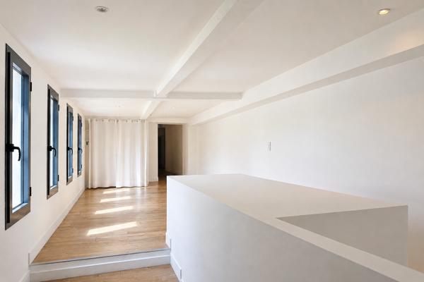 Vente Maison de luxe Nîmes 7 Pièces 243 m²