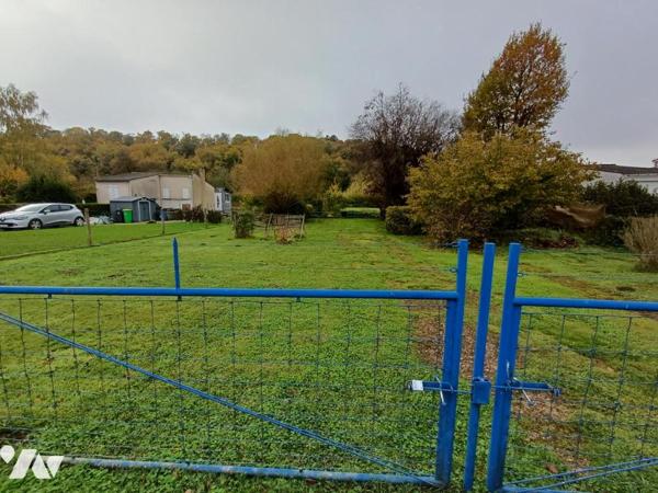 Terrain de loisirs à Champagné