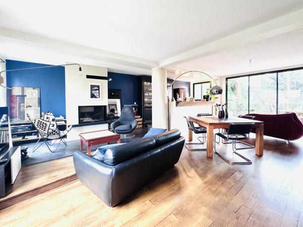 Maison 6 pièces - 200 m² Exclusivité efficity