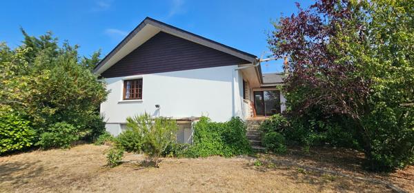 Maison plain pied sur sous-sol complet, 2 chambres et dépendance