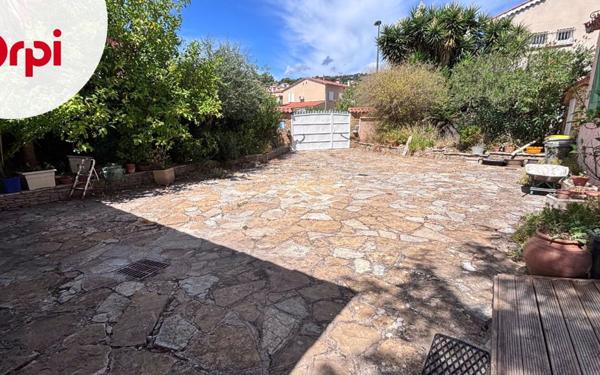 Maison à vendre    5 pièces •  Ollioules