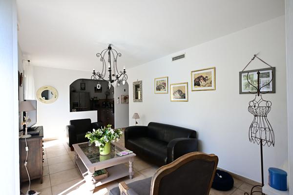 Maison Cheval Blanc 6 pièce(s) 135 m2