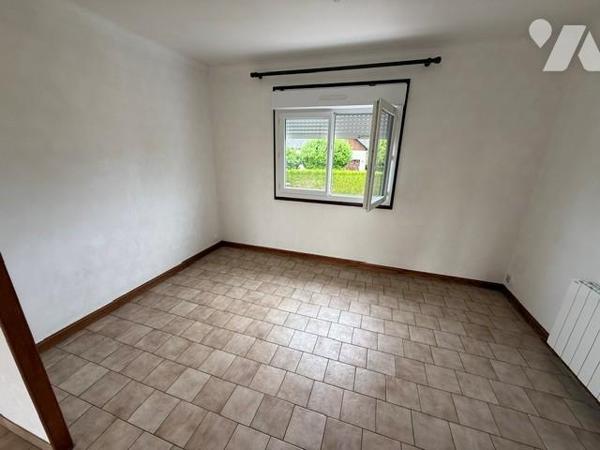 PROCHE BERNAY JOLI PAVILLON PLAIN-PIED RENOVE 3 CH SOUS-SOL COMPLET