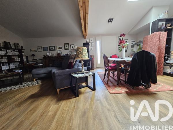 Maison à vendre 10 pièces 343 m² Lussat
