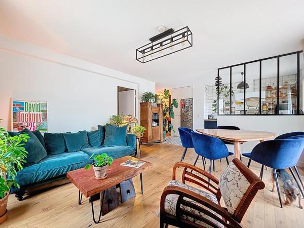 APPARTEMENT EN PARFAIT ETAT AVEC BALCON ET PARKING