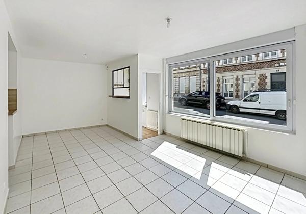 Location                                                      Maison
                        
                     4 pièces                      66 m2                     à Saint-Quentin