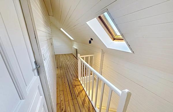Location                                                      Maison
                        
                     4 pièces                      66 m2                     à Saint-Quentin