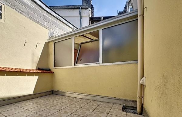 Location                                                      Maison
                        
                     4 pièces                      66 m2                     à Saint-Quentin