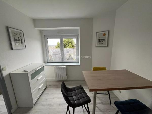 Location Appartement 1 pièces 19 m2 à Plœuc-l'Hermitage