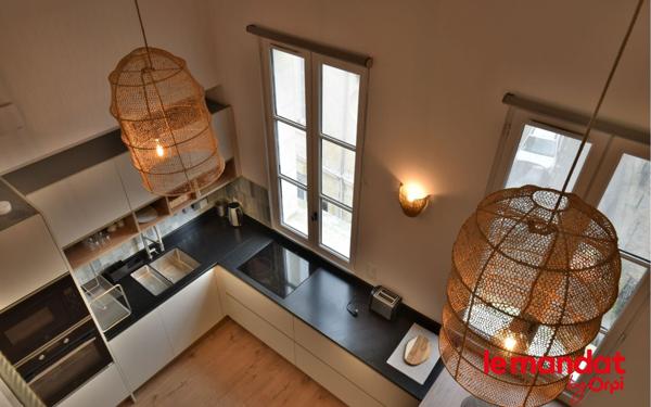 Appartement à louer    2 pièces • 50 m2 Bordeaux
