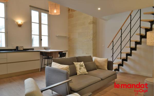 Appartement à louer    2 pièces • 50 m2 Bordeaux