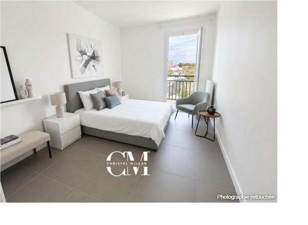 Appartement Bordeaux 4 pièces Fondaudége dernier étage parking cave 69 m2