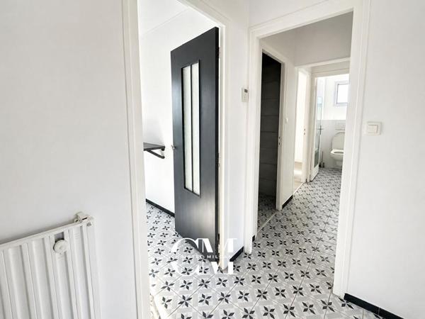 Appartement Bordeaux 4 pièces Fondaudége dernier étage parking cave 69 m2