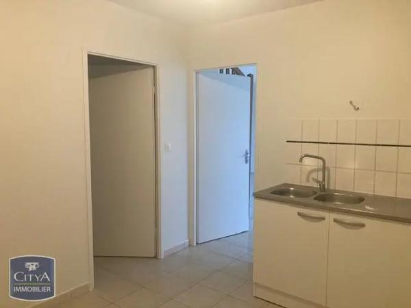 Maison à louer 5 pièces 112.92m² Buxerolles (86180)