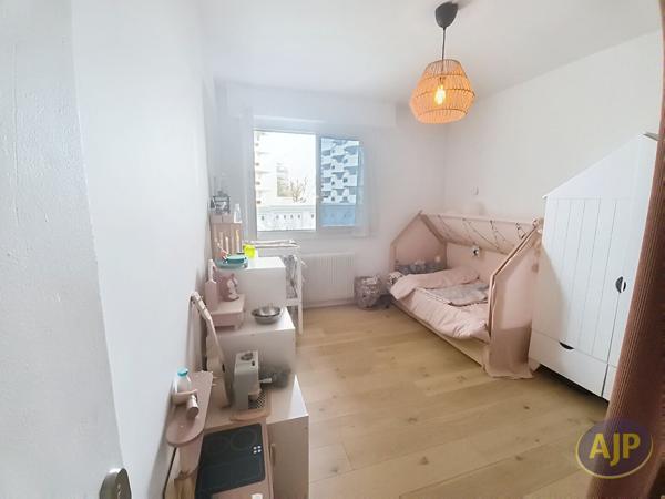 Vente appartement Bordeaux : 239 900 € - AJP Immobilier Le Bouscat