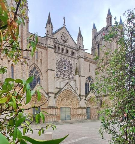 T2 POITIERS - Quartier Cathédrale
