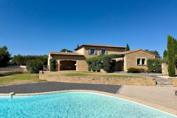 Vente Mas Uzès 9 Pièces 340 m²