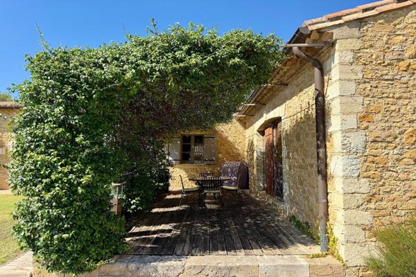 Vente Mas Uzès 9 Pièces 340 m²