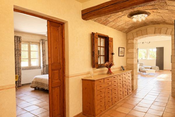 Vente Mas Uzès 9 Pièces 340 m²