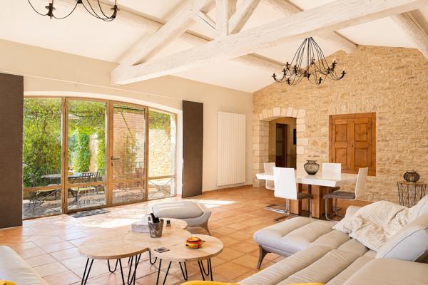Vente Mas Uzès 9 Pièces 340 m²