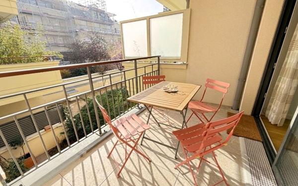 Appartement à vendre    3 pièces • 63,74 m2 Antony