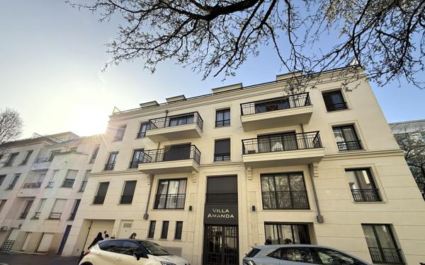 Appartement à vendre    3 pièces • 63,74 m2 Antony