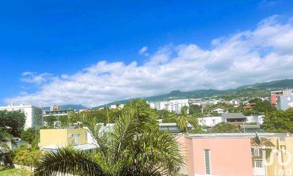 Appartement 2 pièces de 46 m² à SAINTE-CLOTILDE (97490)