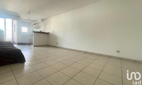 Appartement 2 pièces de 46 m² à SAINTE-CLOTILDE (97490)