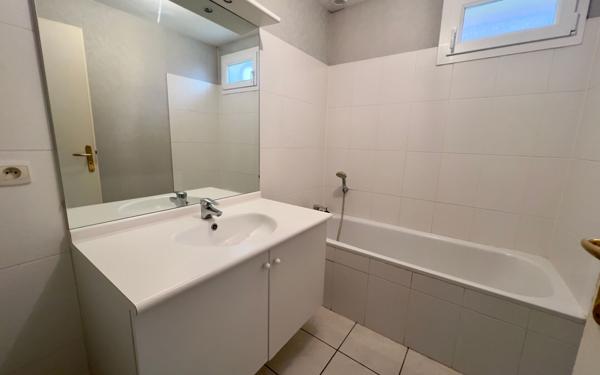 Maison à louer    5 pièces •  Eschau