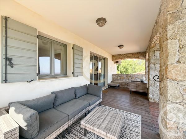 Maison à vendre  8 pièces - 239 m2 MONTICELLO - 202