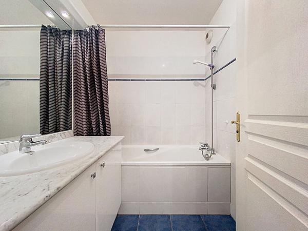 Grand studio de 36 m² - Saint-Germain-en-Laye