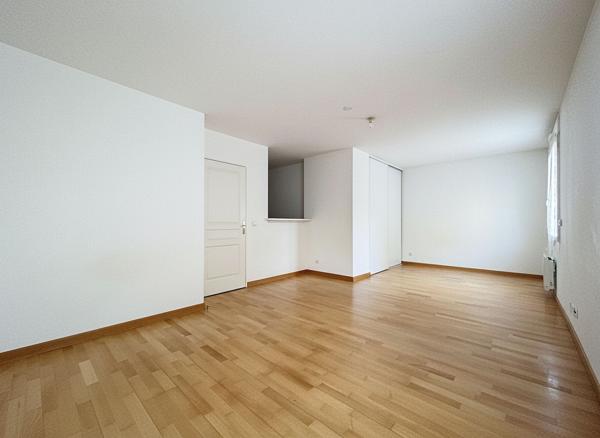 Grand studio de 36 m² - Saint-Germain-en-Laye
