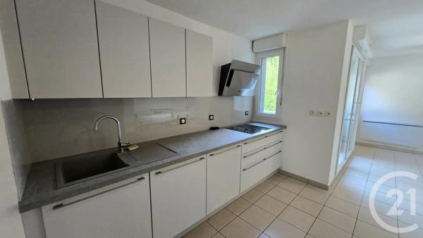 Appartement F3 à vendre  3 pièces - 67,41 m 2   PONT STE MAXENCE  - 60