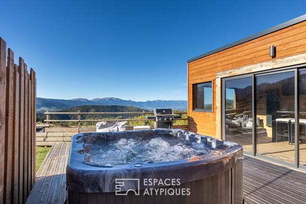 Chalet contemporain récent avec vue sur les sommets et prestations haut de gamme