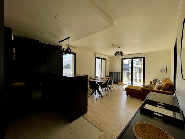 Appartement Chatenay Malabry 3 pièce(s) 62.10 m2 ; La Vallée ; Commerce ; T10