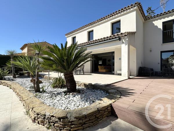 Maison à vendre  6 pièces - 181 m2 ST CYR SUR MER - 83