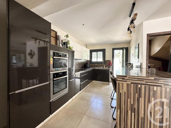 Maison à vendre  6 pièces - 181 m2 ST CYR SUR MER - 83