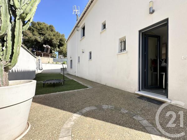 Maison à vendre  6 pièces - 181 m2 ST CYR SUR MER - 83