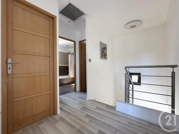 Maison à vendre  6 pièces - 181 m2 ST CYR SUR MER - 83