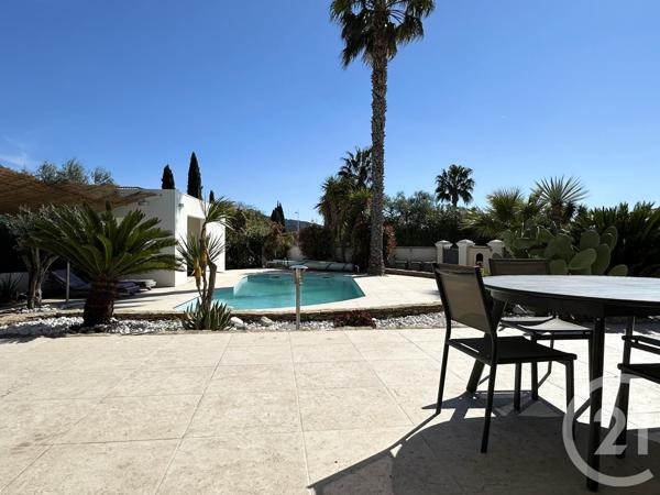 Maison à vendre  6 pièces - 181 m2 ST CYR SUR MER - 83