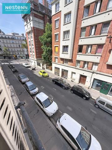 studette de 13m2 loué à 580euros/mois (edf inclus) fin de bail juin 2027.