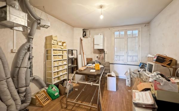 Maison à vendre    7 pièces • 201 m2 Coulounieix-Chamiers