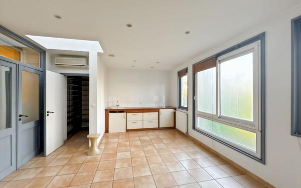 Maison à vendre    7 pièces • 201 m2 Coulounieix-Chamiers