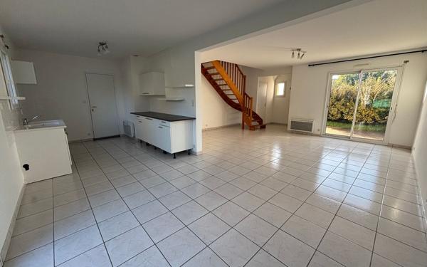 Maison à vendre    5 pièces • 88 m2 Guérande