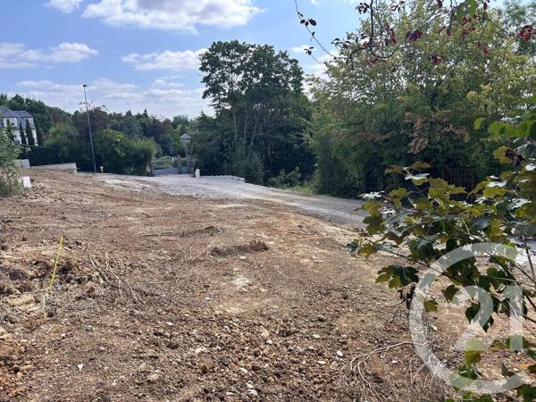 Terrain à vendre  400 m 2   ST MAX  - 54