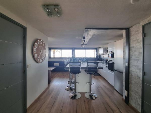 Appartement vue sur la mer et le port !