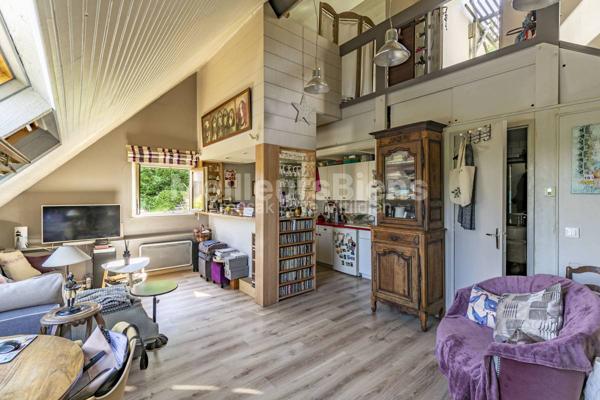 RUEIL-MALMAISON - LA JONCHERE - MAISONS 215 M²  (MAISON DE 175 + MAISON DE 40 M²) - TERRAIN 2600 M² - TERRASSES - PARKINGS