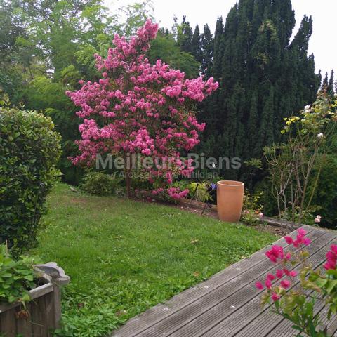 RUEIL-MALMAISON - LA JONCHERE - MAISONS 215 M²  (MAISON DE 175 + MAISON DE 40 M²) - TERRAIN 2600 M² - TERRASSES - PARKINGS