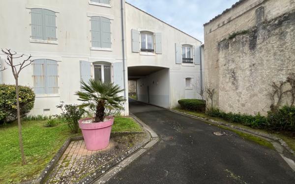 Appartement à vendre    2 pièces • 32,68 m2 Saint-Martin-de-Ré