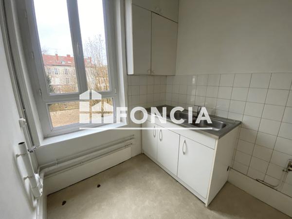 Location Appartement 3 pièces 49 m² - 15 RUE DU TEMERAIRE Nancy 54000